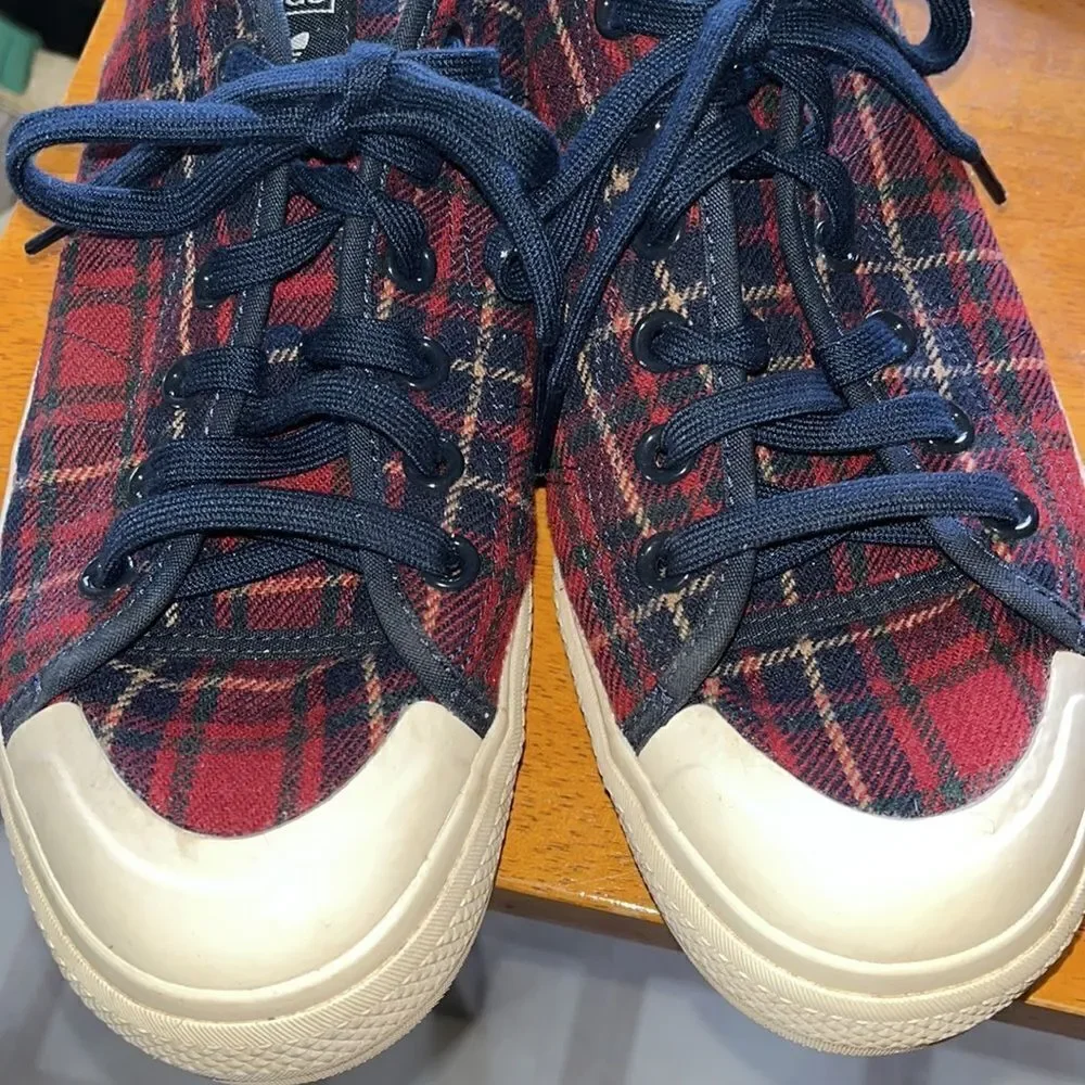 ADIDAS NIZZA RF PLATFORM LOW PLAID WOMEN’S SHOES SIZE 11 (Euro 44)